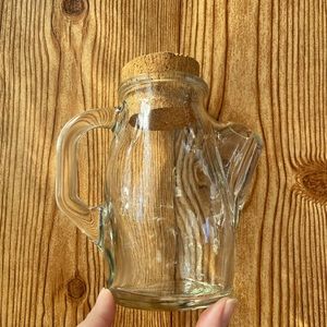 Westmoreland Snub Nose Pitcher